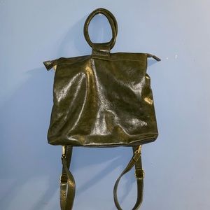 Gorgeous olive convertible backpack handbag!
